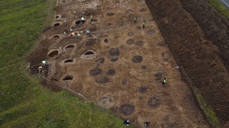 Terénní archeologické práce